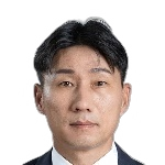 Young-Min Lee
