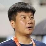 Jinyu Li