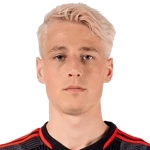 Lukas MacNaughton