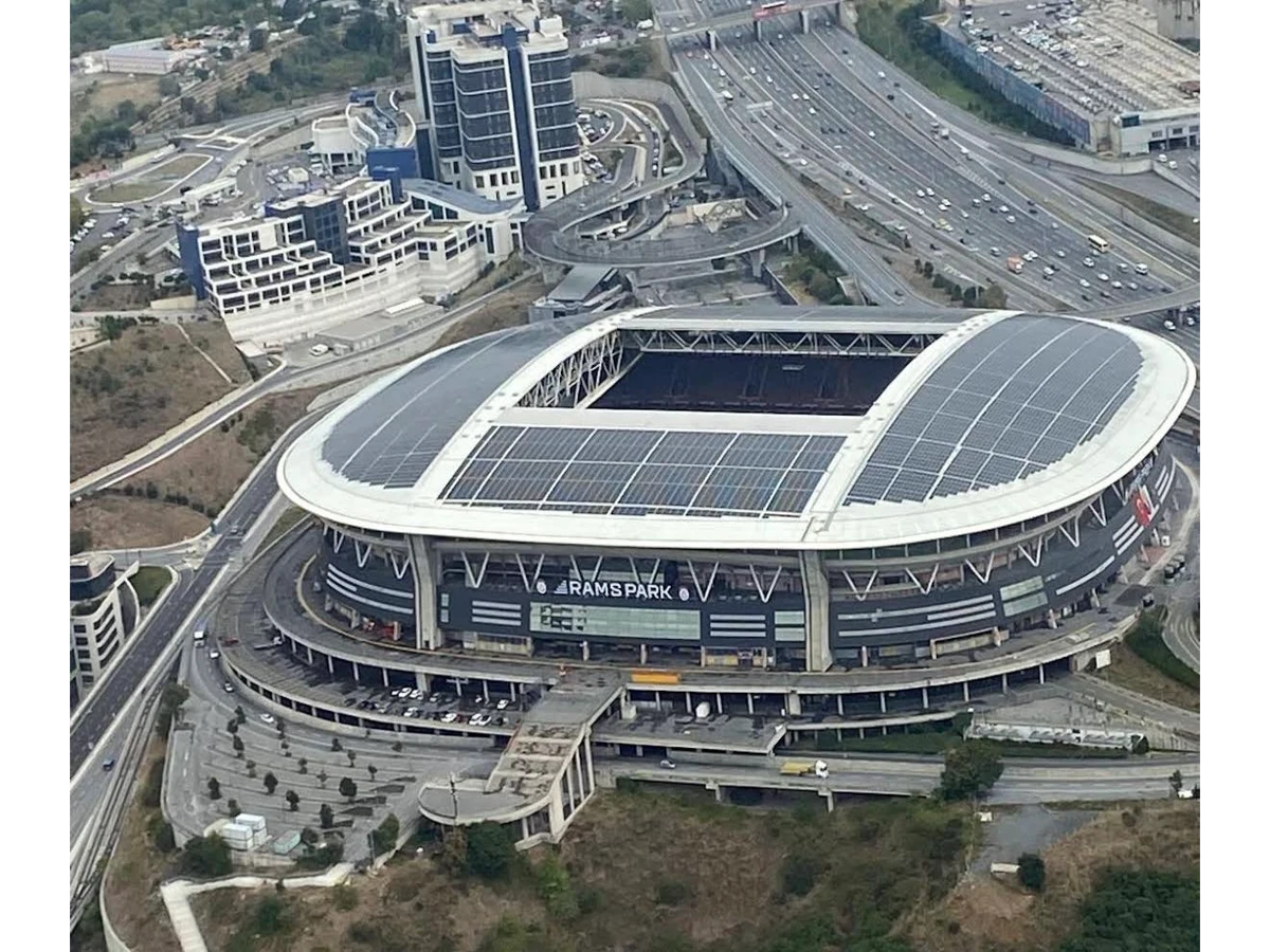 Rams Park Stadyumu